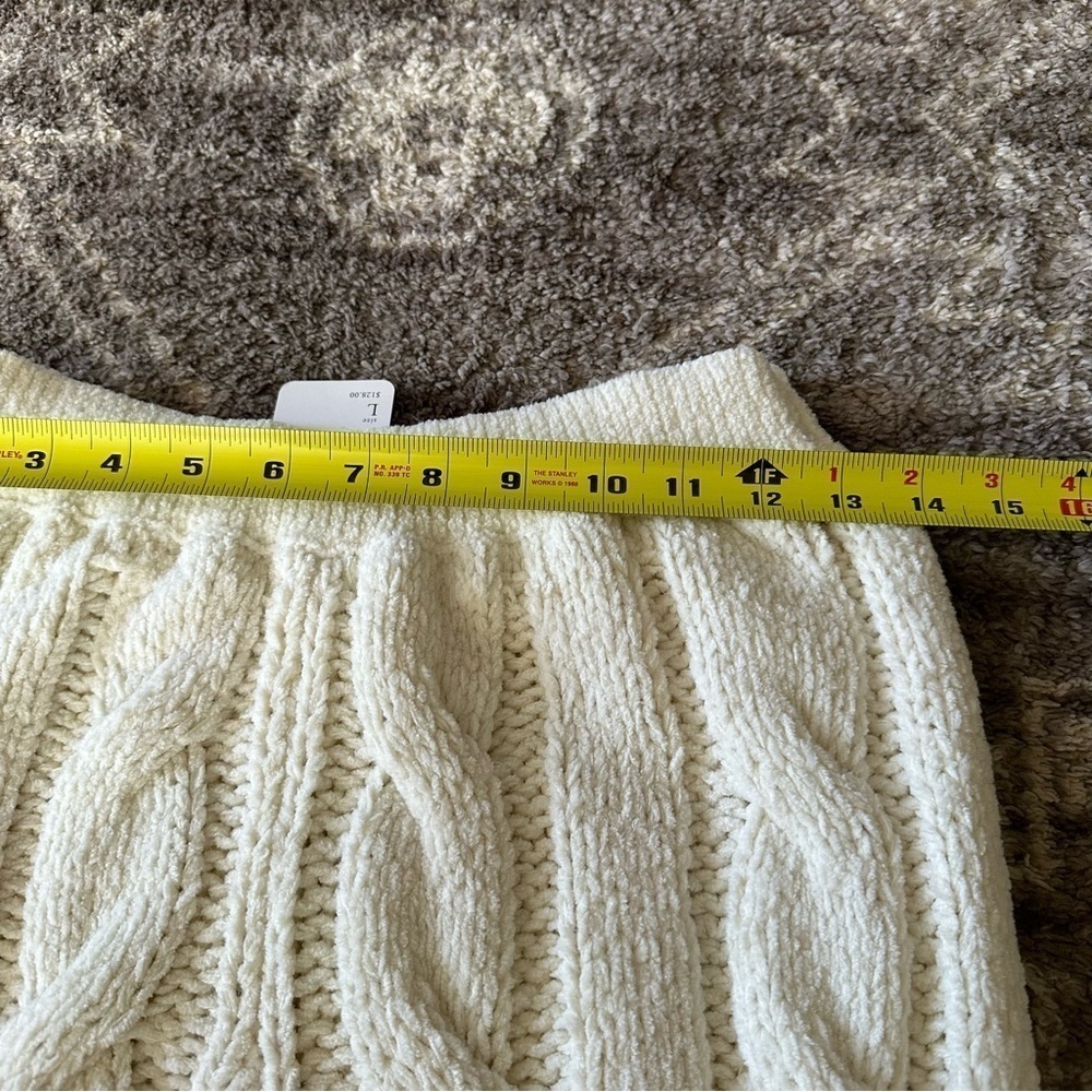 NWT Free People Cozy Mountain Cable Knit Flare Pants Ivory Heavyweight - Picture 6 of 8